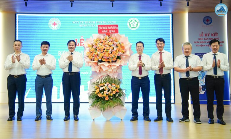 Lễ ký kết hợp tác giữa Bệnh viện Đà Nẵng và Bệnh viện Bạch Mai