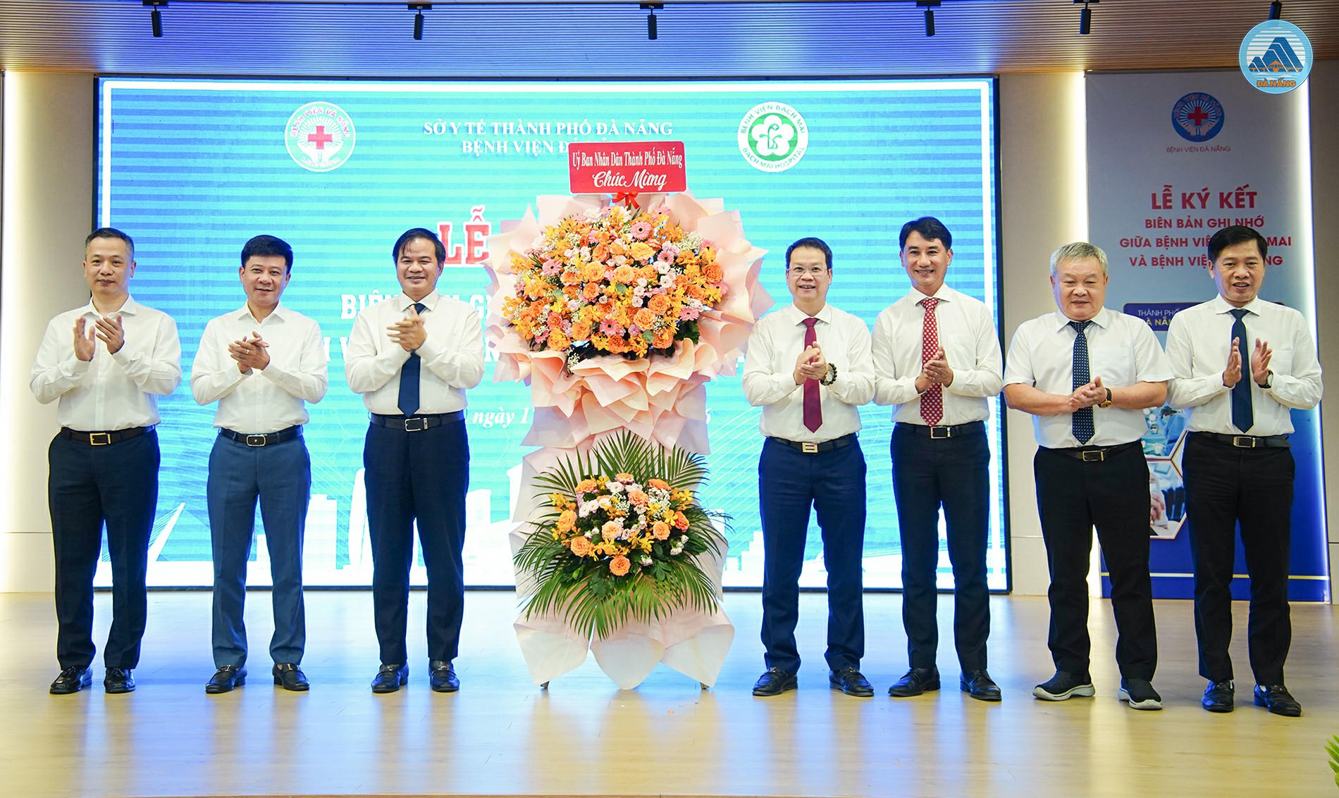 Lễ ký kết hợp tác giữa Bệnh viện Đà Nẵng và Bệnh viện Bạch Mai